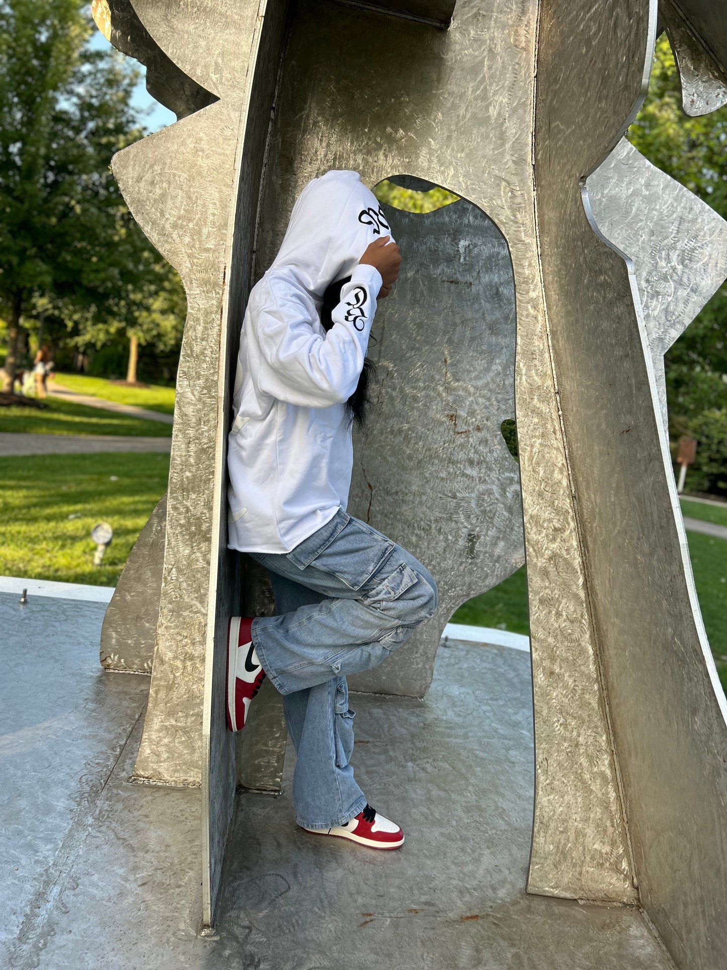 Cropped “NOIR” Hoodies